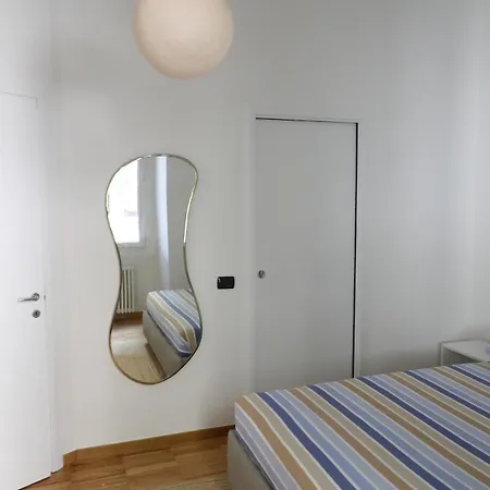 Hostmate - - Robbia - Citylife * ミラノ